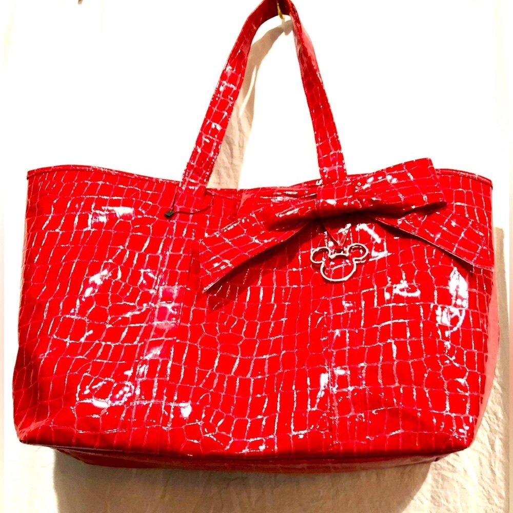 🦋WALT DISNEY WORLD Disneyland Resort large red tote size 21x15 NWOT - Picture 6 of 11